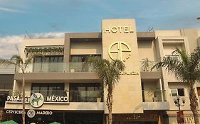 Grand One Plaza