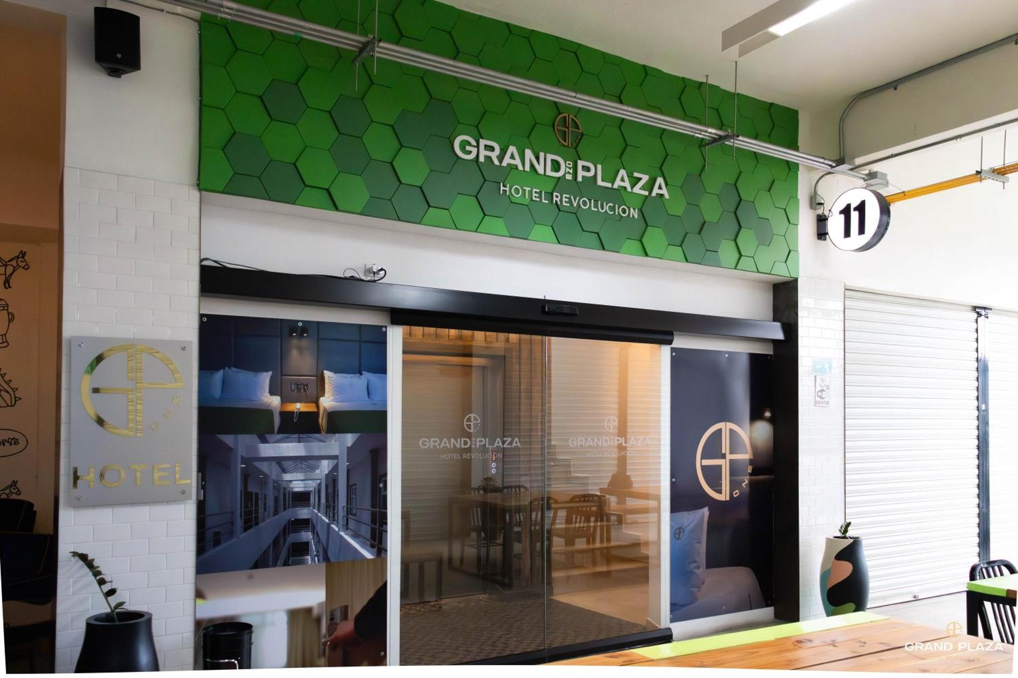 Hotel Grand One Plaza Tijuana Exterior foto