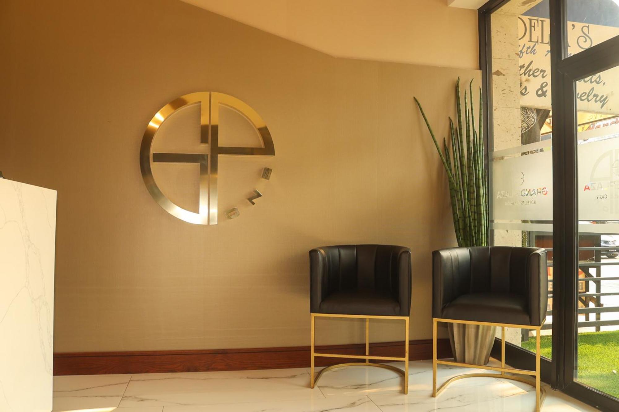 Hotel Grand One Plaza Tijuana Exterior foto